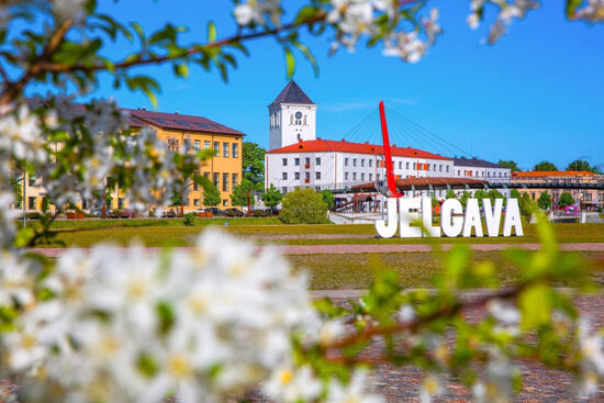 Jelgava. Latvijas pilsētu pētnieks.